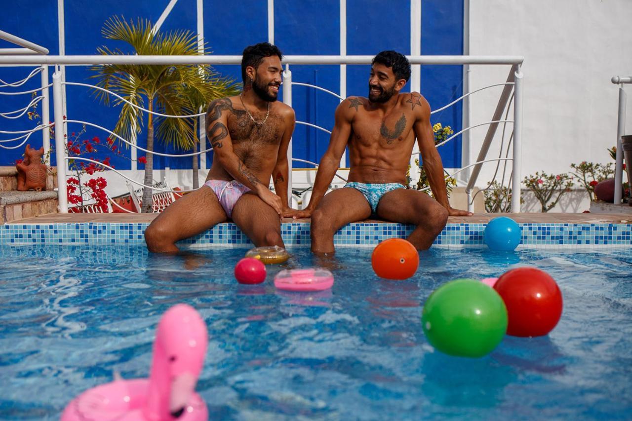 La Iguana Vallarta Lgbt Adults Only - Romantic Zone - Party Clubbing Street Пуерто-Вальярта Екстер'єр фото