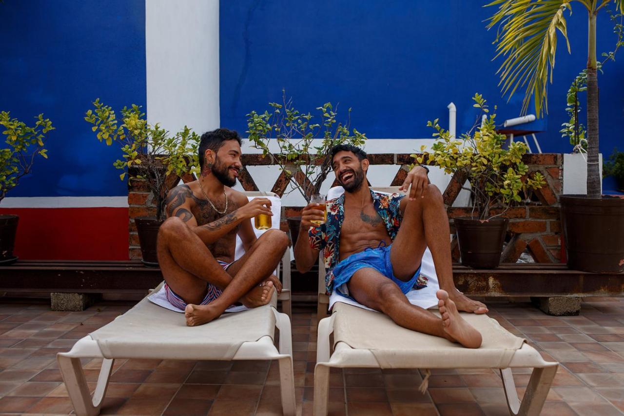 La Iguana Vallarta Lgbt Adults Only - Romantic Zone - Party Clubbing Street Пуерто-Вальярта Екстер'єр фото