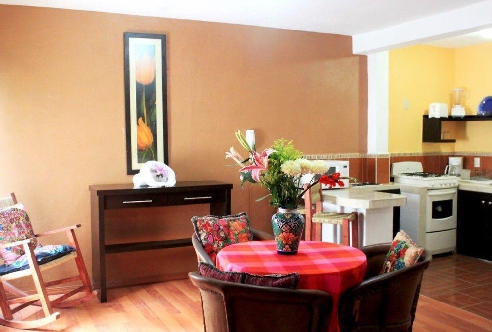 La Iguana Vallarta Lgbt Adults Only - Romantic Zone - Party Clubbing Street Пуерто-Вальярта Екстер'єр фото